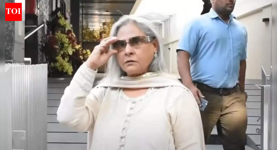 Jaya Bachchan takes a dig at young actors who tip off paparazzi, ‘Agar aapko apna photo nikalvane ke liye camera bulana pade…’