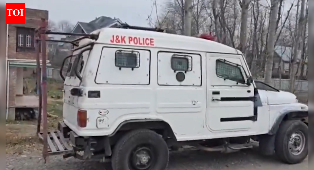 Delhi blast probe: NIA raids 8 locations in J&K; search under way at suspect Jasir Bilal Wani’s house