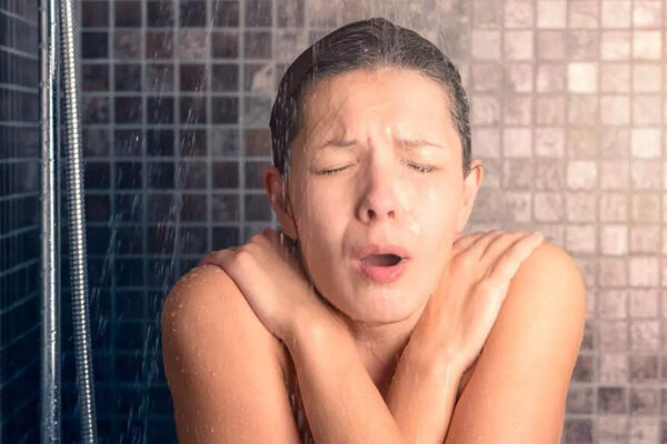 Can a cold shower really spike your blood pressure? Know who is at the most risk |