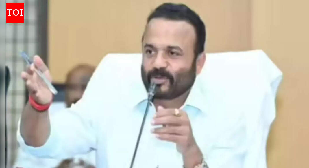 ‘Even husbands don’t give Rs 100’: Maharashtra minister Jaykumar Gore asks Ladki Bahin beneficiaries to ‘stay loyal’ to CM Devendra Fadnavis