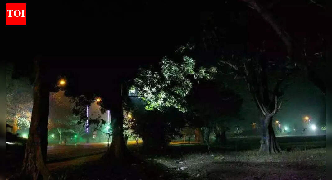 Kolkata: Woman ‘assaulted, molested’ inside moving car for nearly an hour; found drugged, abandoned in Maidan