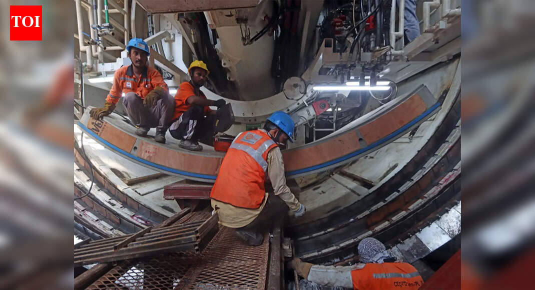 Mfg activity eases as export orders moderate: Survey