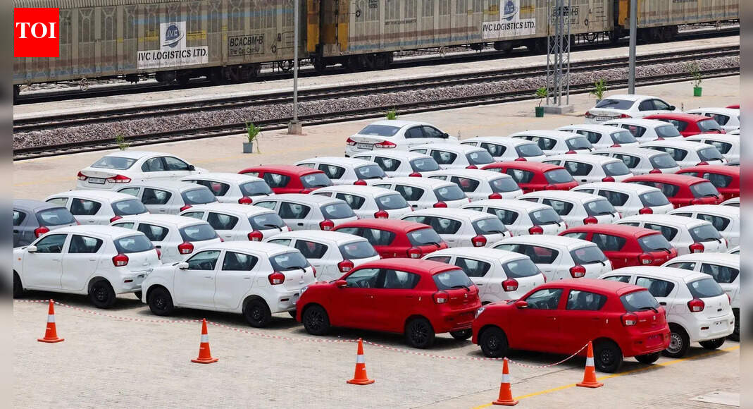 Auto makers clock robust sales in November