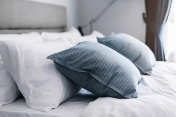 If multiple pillows are the only way you can sleep, read this |