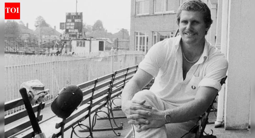 Former England batter Robin Smith dies aged 62