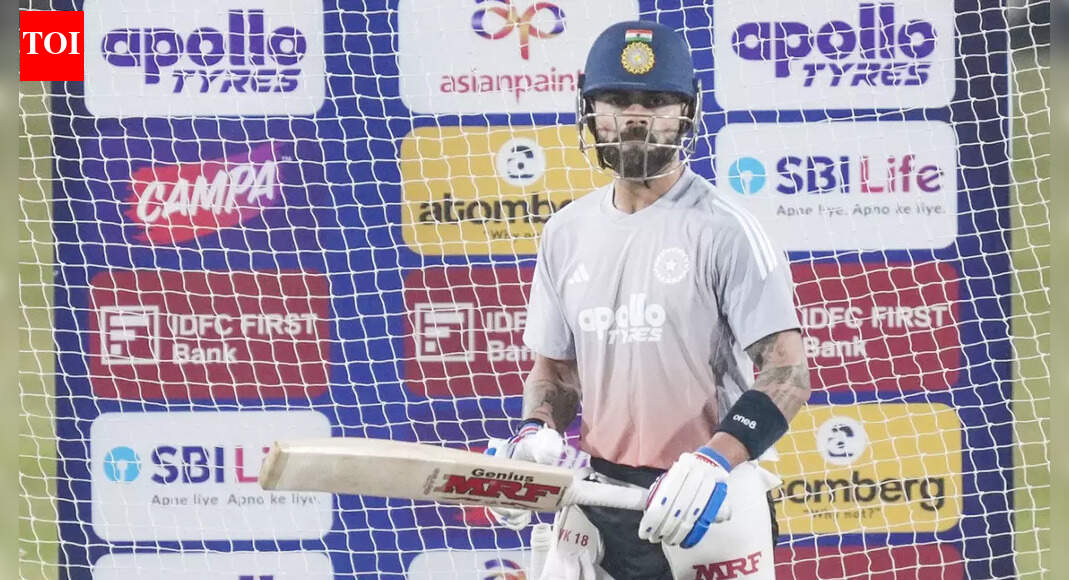 Ro-Ko mania hits Raipur! Virat Kohli goes big, Rohit Sharma takes notes – WATCH