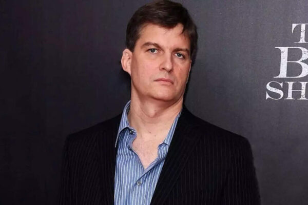 ‘Tesla is ridiculously overvalued’: Big Short investor Michael Burry warns Musk’s  trillion payout will erode value