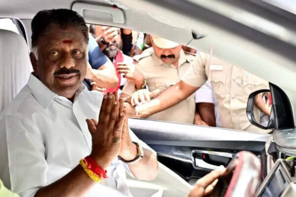 Tamil Nadu: OPS meets Shah amid his push for ADMK ‘course correction’