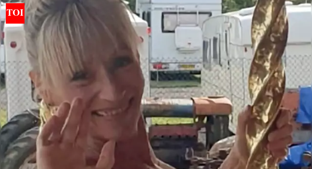 Declared dead, woman suddenly wakes up in mortuary: Paramedic blunder or tragic error? | World News