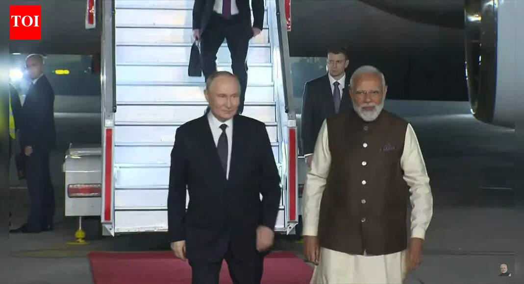Putin India Visit: PM Modi welcomes Russian President in Delhi, shares car ride after warm reception – key points