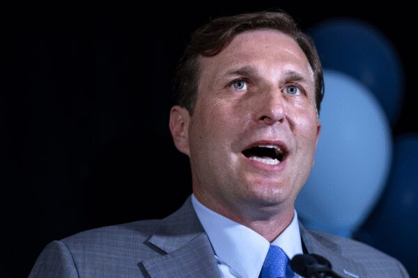 Congressman introduces ‘Robinhood’ Act targeting billionaires; accuses Elon Musk, Jeff Bezos of evading taxes, hoarding wealth