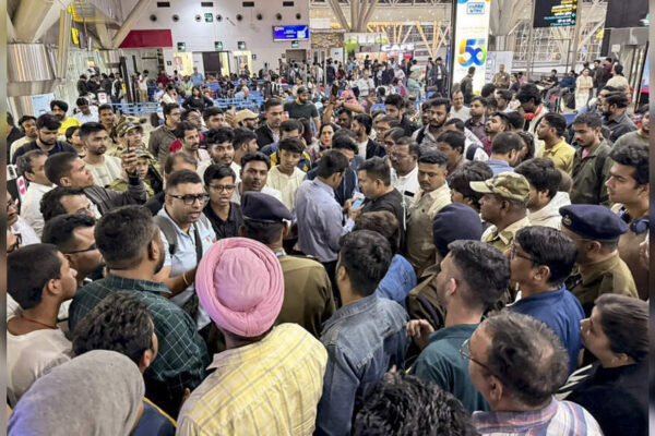 IndiNoGo: 300 flights nixed as airline chaos worsens
