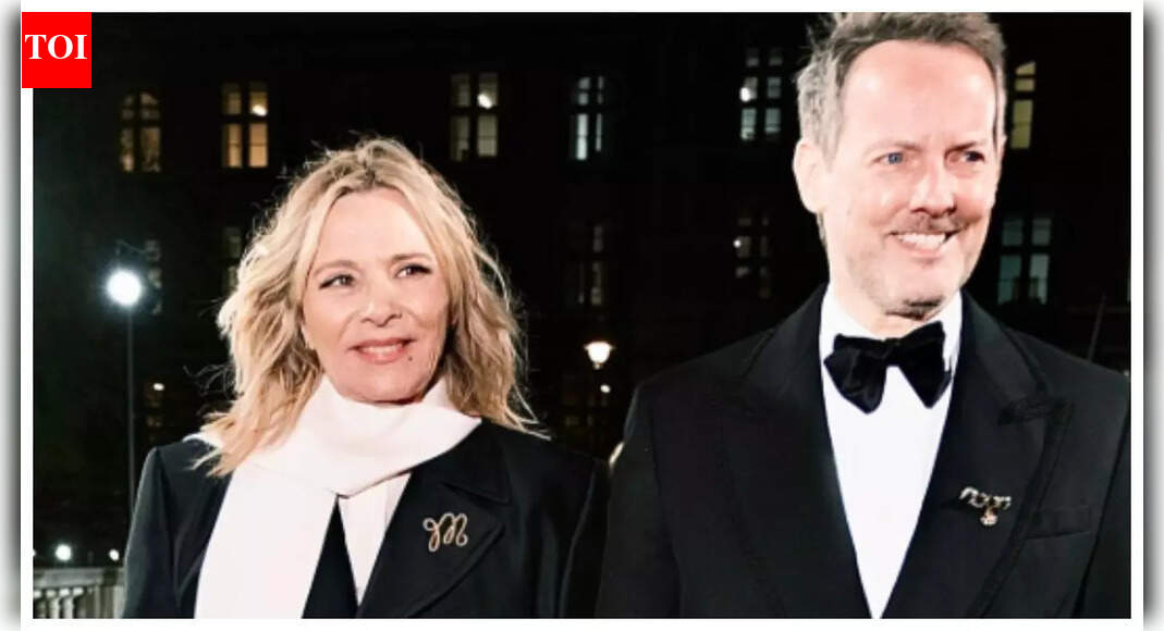 ‘Sex and the City’ star Kim Cattrall marries Russell Thomas in intimate London wedding |