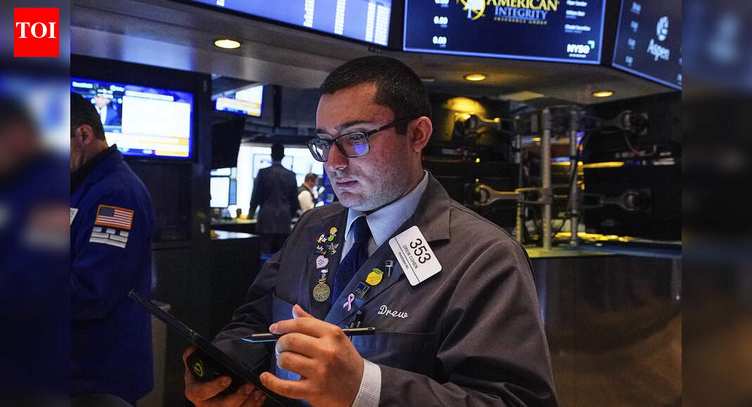 Asian stocks today: Markets trade mixed ahead of US economic data; Kospi nears 1% gains, Nikkei sheds 700 points