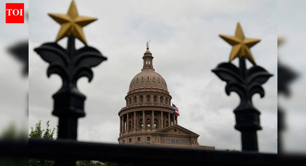 US Supreme Court lets Texas use new Congressional map, boosting GOP ahead of 2026 midterms