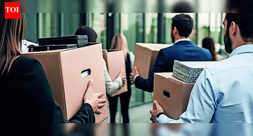 Americans are losing jobs at an alarming rate: Tech, telecom, retail hit hardest