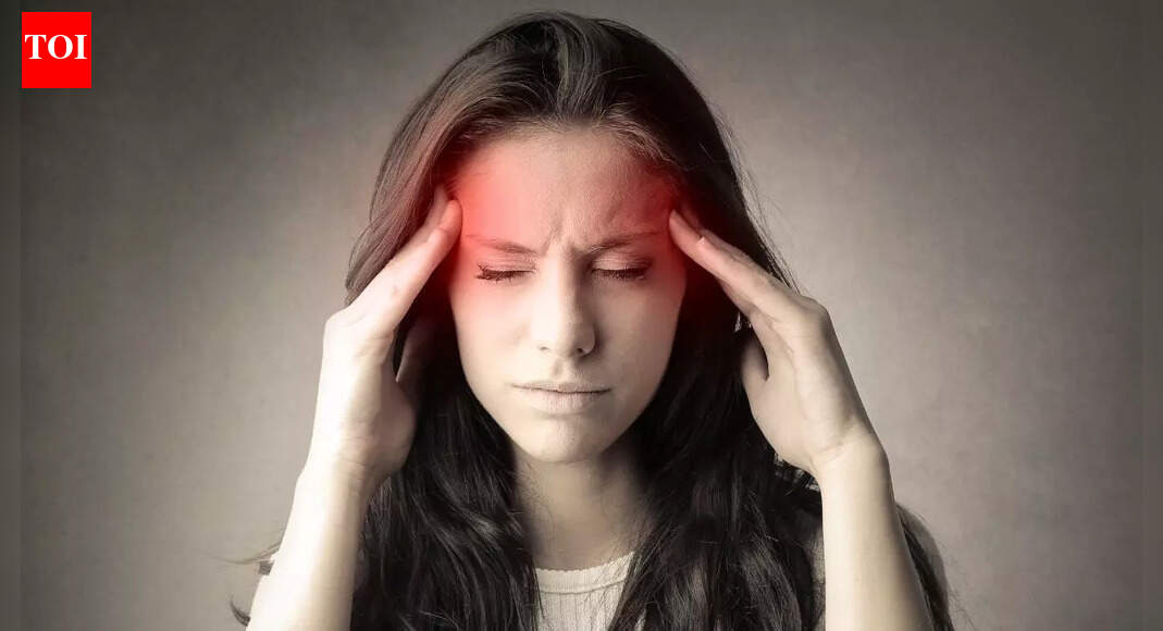 Tension Headache vs. Migraine: Causes, symptoms and other differences |