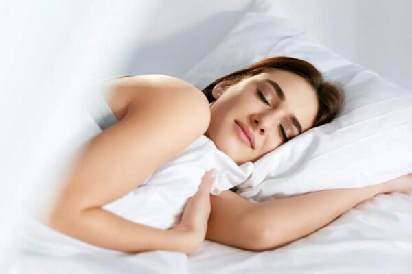 8 hours straight sleep vs. split sleep: Which works better for your body |