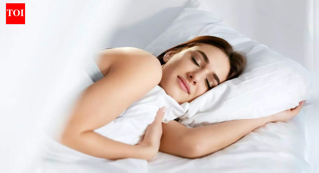 8 hours straight sleep vs. split sleep: Which works better for your body |