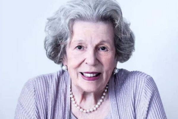 Simone Tata, who made Lakme a household name in India, dies at 95