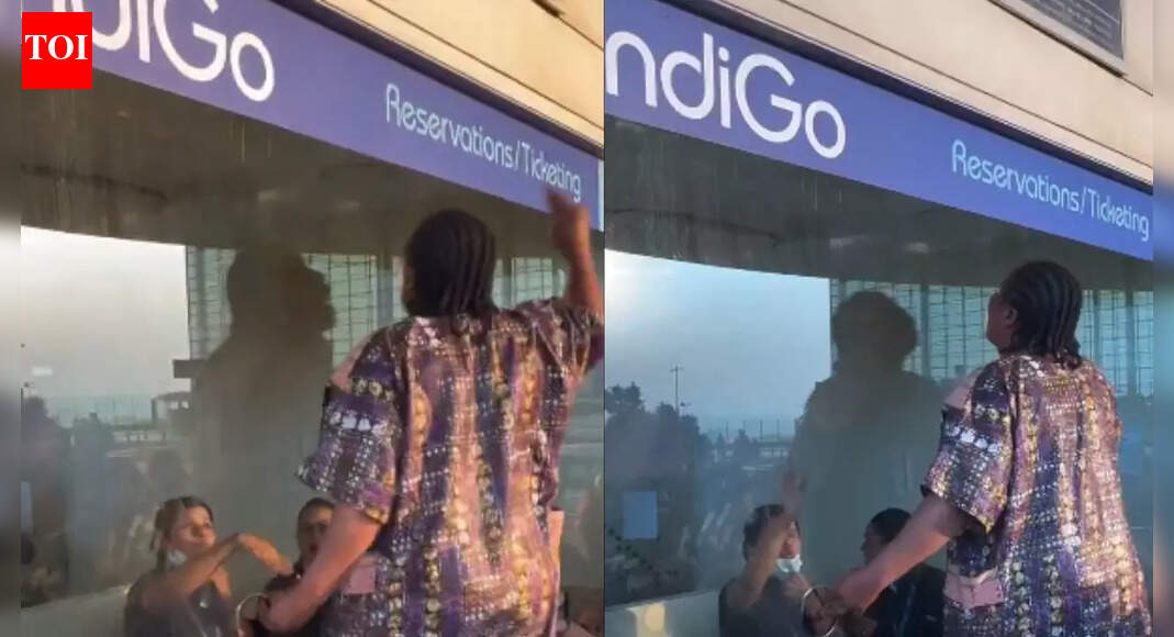IndiGo cancellations: Foreigner loses cool, climbs atop counter at Mumbai airport; watch
