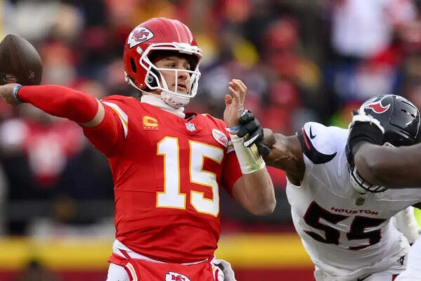 Chiefs vs Texans: Patrick Mahomes walks into a fantasy trap while Rashee Rice could break Week 14 | NFL News