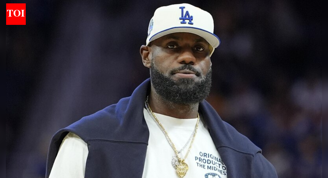“Family” – LeBron James sends heartfelt message to fans from Toronto highlighting viral clip from post-game interview