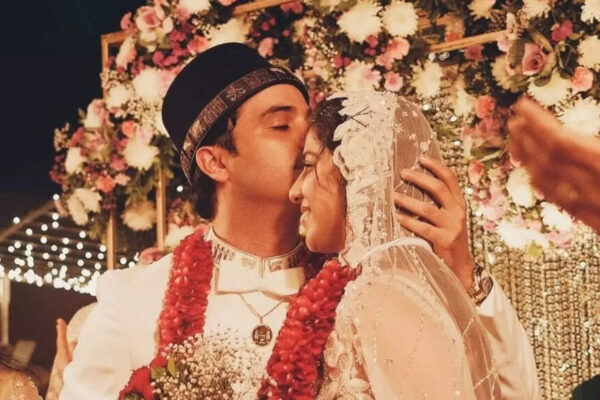 ‘The Ba***ds Of Bollywood’ actor Meherzan Mazda gets married to longtime girlfriend Naomi Felfeli in a traditional Parsi wedding – PIC