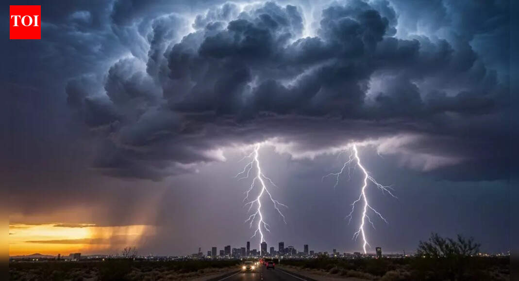 Saudi weather alert: Red warnings issued as heavy rain sweeps across 8 regions today | World News