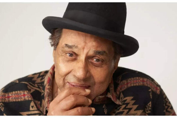 How bhadralok Dharmendra had a strong Bengali connection |