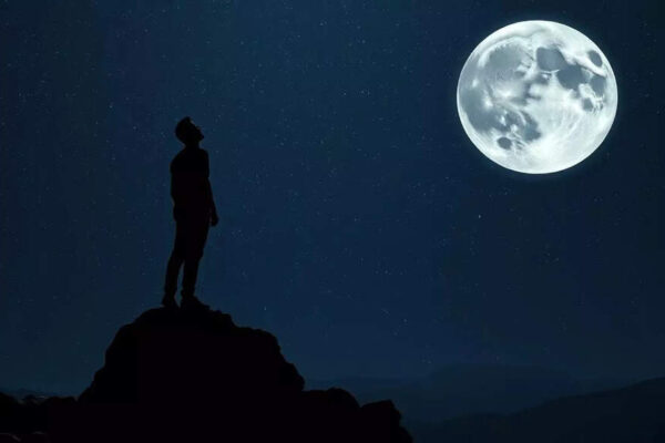 Moon Phase Today (December 9, 2025): Daily Affirmations and Manifestation Guide and For All Zodiac Signs