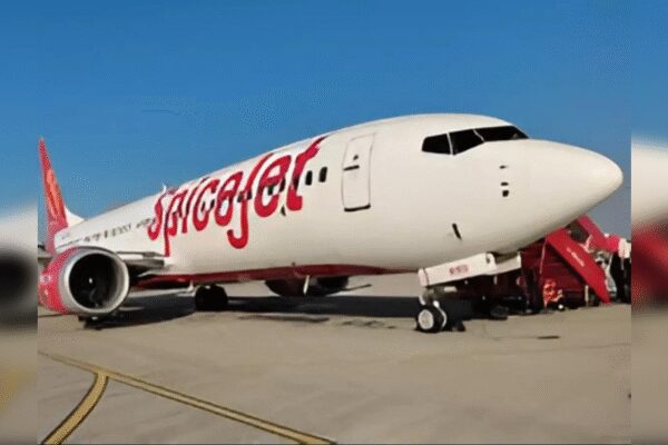 SpiceJet plans expansion with 100 more flights daily amidst IndiGo fiasco; airline aims to ‘improve overall network resilience’ – stock jumps 5%