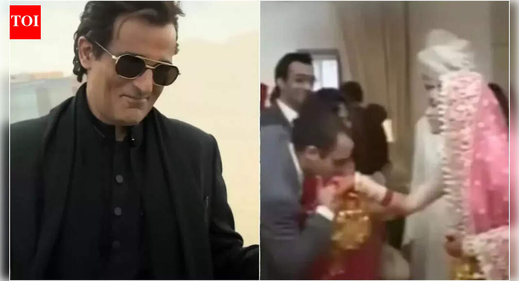 Akshaye Khanna’s old video of him kissing Karisma Kapoor’s hand at her wedding with Sunjay Kapur resurfaces amidst buzz around ‘Dhurandhar’ actor