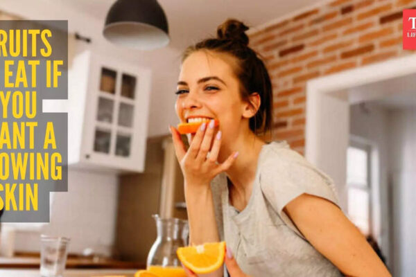 5 fruits to relish in winter for naturally attractive, glowing skin