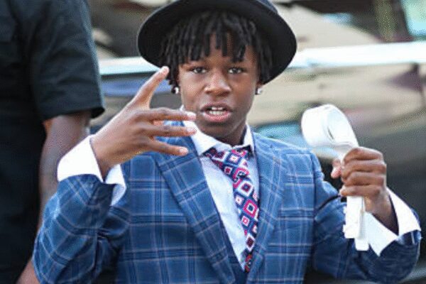 Why did RaKai’s YouTube live chat get disabled after Twitch ban? Streamer 2xRaKai lashes out at fans and subscribers after latest ban