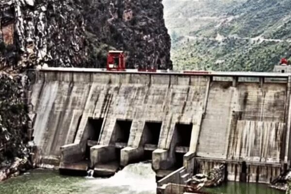 Labour pangs back to haunt key J&K hydel project