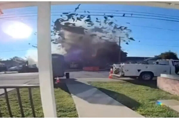 Gas explosion hits San Francisco: Footage shows fireball-like eruption – video