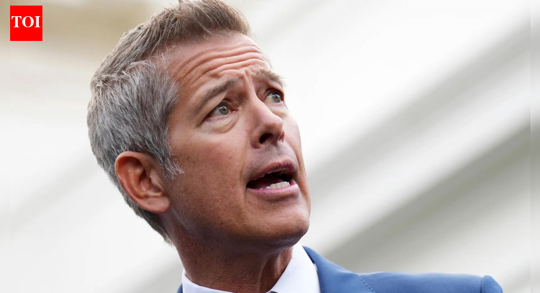 US compliance alert: New York warned of M fund loss; federal audit flags improper immigrant commercial licences