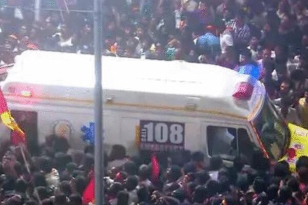 Karur stampede case: Something going wrong in Madras HC, says SC