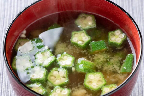 Lose weight naturally with okra water: Benefits, recipe and timing explained |