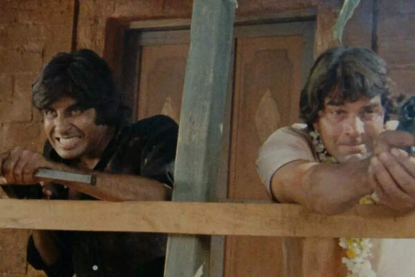 Dharmendra nearly killed Amitabh Bachchan after firing a real bullet, Big B escaped death by just half a centimetre; Ramesh Sippy recalls a terrifying ‘Sholay’ moment