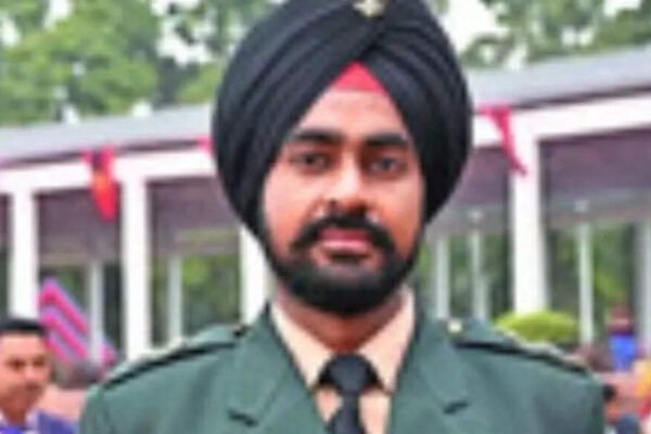 Never say die! Jawan turns Army officer on 7th attempt | Dehradun News