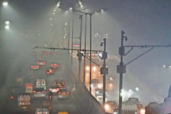 Delhi AQI soars to 455: GRAP stage III-IV triggers vehicle curbs, 50% WFH for offices, hybrid classes for schools