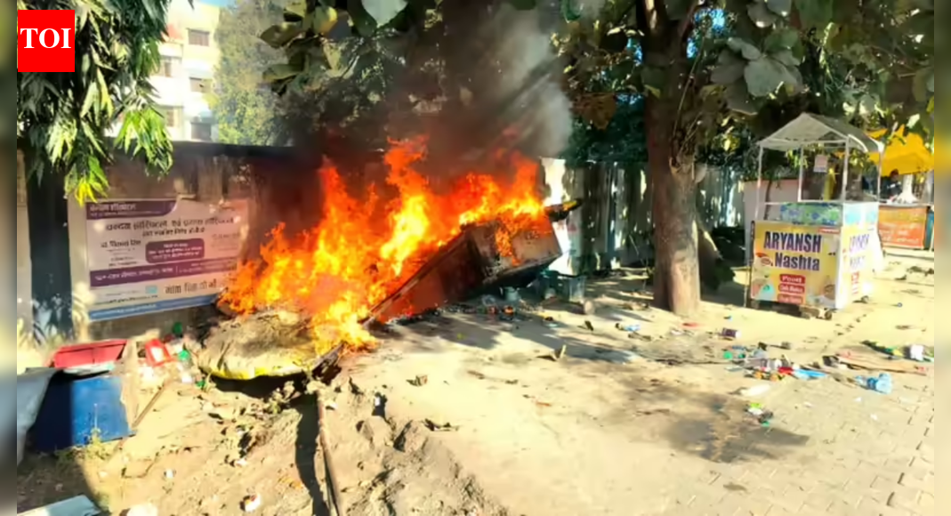 Man fatally stabbed in clash between two groups in Uttarakhand’s Khatima; shops set on fire