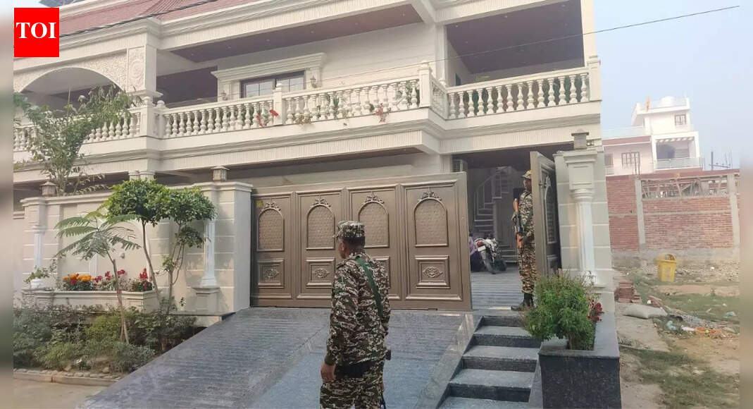 ‘Yeh constable ka ghar hai?: Dismissed UP cop’s bungalow in posh Lucknow locality sparks outrage; earned Rs 40,000 a month
