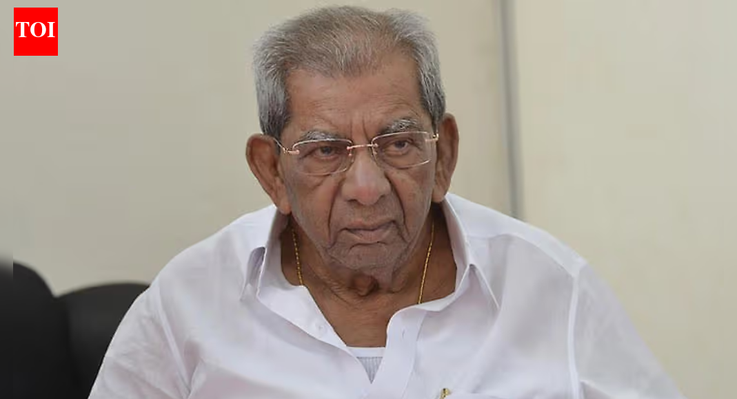 Shamanuru Shivashankarappa, a seasoned politician and revered six-time MLA, has sadly passed away at the age of 95 after battling age-related ailments. His commitment to the upliftment of education and community service marked his illustrious career. His departure is a significant loss for Karnataka’s political landscape and the Veerashaiva-Lingayat community, prompting leaders from all sides to express their condolences. Shamanuru Shivashankarappa (File photo) Veteran Congress leader Shamanuru Shivashankarappa passed away at a private hospital in Davanagere on Sunday due to age-related ailments, family members and officials said. He was 95.A six-time MLA who represented the Davanagere South Assembly constituency, Shivashankarappa had been undergoing treatment for some time. He was the senior-most legislator in Karnataka and among the most senior lawmakers in the country, according to sources.“He was admitted to hospital on October 23. Age-related issues were there. He was fine and comfortable and the situation continued till the end. Unfortunately, at 6.20 PM, Shamanuru Shivashankarappa passed away,” Dr Sharan Patil of Sparsh Hospital, who is also a family member, told reporters.Shivashankarappa is survived by three sons, including Karnataka Minister for Mines and Geology and Horticulture S S Mallikarjun, and four daughters. His daughter-in-law, Prabha Mallikarjun, is the Member of Parliament from Davanagere.A former minister, Shivashankarappa served as treasurer of the Karnataka Pradesh Congress Committee (KPCC) for several decades and was also president of the All India Veerashaiva Mahasabha, the apex body of the influential Veerashaiva-Lingayat community. Known for his forthright views, he worked to unify the community amid internal differences and did not hesitate to speak against his own party government on issues related to it.Apart from his political career, Shivashankarappa was a noted educationist who founded several educational institutions and was also an industrialist. He had earlier served as a minister and was once elected as a Member of Parliament.Chief minister Siddaramaiah expressed grief over his death, saying, “The society has been left poorer by the loss of a politician who, during his long public life, stayed away from accusations and allegations and devoted his power to the welfare of the people.” He added that Shivashankarappa’s role in making Davanagere district a model district would keep his memory alive among the people.Deputy chief minister DK Shivakumar said Shivashankarappa, who dedicated his life to social service, made a significant contribution to the field of education. “His departure has caused an irreparable loss to the country and the Congress Party,” he said in a post on X.AICC president Mallikarjun Kharge recalled his long association with Shivashankarappa and his family since 1972. “I pray to the Almighty to give strength to Shivashankarappa’s family to bear the loss,” he said in a video message, adding that he would visit Karnataka to take part in the last rites.Former Prime Minister HD Deve Gowda also expressed grief, recalling his long association with the veteran leader. “His simplicity and his long service to the people in public life will always be remembered. His departure is an irreparable loss to the state,” he said.Veteran BJP leader and former chief minister B S Yediyurappa described Shivashankarappa as a close associate. “Personally, I have lost a dear elder brother,” he said, adding, “His departure is an irreparable loss to state politics, especially to Davanagere district and the Veerashaiva-Lingayat Mahasabha.”Union ministers HD Kumaraswamy and V Somanna, several members of the Siddaramaiah cabinet, Leader of Opposition in the Assembly R Ashoka, state BJP president B Y Vijayendra, and many other leaders and legislators also expressed condolences.About the AuthorTOI News DeskThe TOI News Desk comprises a dedicated and tireless team of journalists who operate around the clock to deliver the most current and comprehensive news and updates to the readers of The Times of India worldwide. With an unwavering commitment to excellence in journalism, our team is at the forefront of gathering, verifying, and presenting breaking news, in-depth analysis, and insightful reports on a wide range of topics. The TOI News Desk is your trusted source for staying informed and connected to the ever-evolving global landscape, ensuring that our readers are equipped with the latest developments that matter most.”Read MoreEnd of ArticleFollow Us On Social MediaVideosBihar Minister Nitin Nabin Appointed National Working President Of BJP‘Amit Shah’s Hands Were Shaking’: Rahul Gandhi Hits Out At BJP-RSS, Warns EC In ‘Vote Chori’ Rally‘Didn’t Go For Son’s Operation’: Kharge Lauds Rahul Gandhi In ‘Vote Chori’ Rally, Calls BJP ‘Gaddar’Messi Kolkata Event Chaos: Organiser Satadru Dutta Denied Bail, Sent To 14-Day Police CustodyVIPs First, Fans Later: Messi’s Kolkata Tour Flop Exposes Misplaced PrioritiesRahul Gandhi Posts Video With Messi During Hyderabad GOAT India Tour StopTharoor Warns India Faces Growing Anti-Migrant Sentiment, Says “It’s Not Just In The West”Bhutia hits out at VIP culture, says Messi Kolkata chaos tarnishes India’s imageRam Temple Trust Prepares For Massive Pilgrim Rush As Ayodhya Eyes Kumbh-Scale CrowdsAssam CM Himanta Biswa Sarma Slams VIP Culture After Messi Event Chaos in West Bengal123PhotostoriesFrom ‘Fa9la’ to ‘Eena Meena Deeka’: When Indian audiences went crazy for unconventional lyricsNewlyweds Sara Khan and Krish Pathak’s gorgeous snaps from their honeymoon10 major currencies in the world every traveller should know aboutChef Sanjeev Kapoor’s must-try air fryer recipes this winterLuna to Mochi: Adorable dog names trending right nowThis Bollywood epic took 23 years to make, lost its actors and director along the way, was called cursed, released unfinishedAlbert Einstein once said, “You never fail until you stop trying”: 5 important lessons it teaches students3 heart-strengthening recipes shared by American Heart AssociationShilpa Shetty just revived the glory of 700-year-old Patan Patola sarees7 animals that build underground hidden homes !123Hot PicksMukesh Ambani vs Gautam AdaniDonald TrumpAnurag ThakurGold rate todaySilver rate todayPublic Holidays NovemberBank Holidays NovemberTop TrendingDelhi SchoolJohn CenaMessi Kolkata EventKyle TuckerMLB Trade RumorsBoston Red SoxDelhi AQIKVS Recruitment 2025Messi Event Organiser Satadru DuttaWho is Paige Shiver