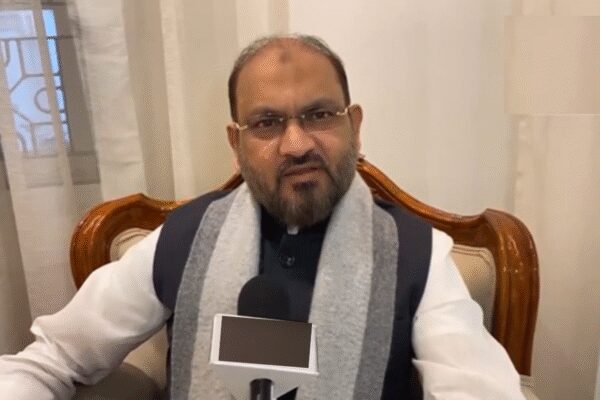 Congress expelled former MLA Mohammed Moquim for “anti-party activities” after he urged Sonia Gandhi to replace party president Mallikarjun Kharge, citing age and a need for “young leaders.” Moquim’s letter highlighted recent electoral defeats and questioned leadership choices, drawing criticism from party officials who suggested he join the BJP.  NEW DELHI: The Congress party on Monday expelled former MLA Mohammed Moquim from the party days after he wrote to Sonia Gandhi urging the removal of party president Mallikarjun Kharge on the grounds that “age is not on his side.” Congress cited “anti-party activities” as the reason behind his expulsion, however, it refrained from specifying such acts.”This is for the information of all concerned that AICC has approved the proposal for the expulsion of Sri Md. Moquim from the primary membership of the party, due to anti-party activities,” the notice issued by Odisha Pradesh Congress Committee (OPCC) said.Moquim had written to Sonia, urging her that the party should consider bringing forward “young leaders”, adding that the Grand Old Party was going through a “difficult phase”.”I have written a letter to Sonia Gandhi stating that the party is going through a difficult phase and needs her advice and new leadership… Age is not on AICC President Mallikarjun Kharge’s side… We should bring forward young leaders. I know that Sonia ji and the CWC members will definitely discuss this…. Nuapada by-elections were concerning,” he had said.The 60-year-old received criticism for the letter as OPCC chief Bhakta Das went on to equate his remarks as one aligned with the BJP.“Those who challenge the party leadership should immediately join the BJP,” he said on Sunday.What the letter saidAddressed to Sonia Gandhi, Moquim’s letter pointed out party’s recent electoral defeats in Bihar, Delhi, Haryana, Maharashtra and Kashmir and blamed a “series of wrong decisions, misguided leadership choices”.”The recent outcomes in Bihar, Delhi, Haryana, Maharashtra, and Kashmir, where our defeats were by staggering margins, are not just electoral setbacks; they reflect a deeper organisational disconnect,” the letter said.”A series of wrong decisions, misguided leadership choices, and the continued concentration of responsibility in the wrong hands have weakened the Party from within. Rather than correcting these errors, we appear to be repeating them and the consequences are now visible to the entire nation,” the letter added.The letter further questioned whether the “responsibilities being entrusted to the right people”.”Painful questions are being raised: Are decisions being made with seriousness? Are responsibilities being entrusted to the right people? Does the leadership fully grasp the gravity of this crisis, or are we allowing the Party’s decline to continue unchecked, with decisions remaining in the wrong hands?” he questioned.The Bharatiya Janata Party was quick to react to the “internal rift” with Shehzad Poonawalla saying, “Team Priyanka vs team Rahul out in the open now Internal rift in Congress out! Senior Congress leader from Odisha Writes to Sonia Gandhi: Says Kharge Hatao ,Priyanka Lao;Hits out at state and central leadership Odisha leader Mohammed Moquim has questioned the leadership crisis nationally and called for deep structural, organisational and ideological renewal for the party’s revival. He notes a “deep and growing disconnect” between the Congress leadership and Indian youth, saying that under the current leadership of Mallikarjun Kharge, who is 83, the party has been unable to resonate with the youth.”Moquim’s past controversiesThis was not Moquim’s first brush with controversy. He was suspended on July 15, 2023, for questioning Pattanaik’s leadership, a decision that was later withdrawn on January 23, 2024, ahead of the simultaneous Assembly and Lok Sabha elections. Earlier, he had received a show-cause notice for cross-voting in support of NDA presidential candidate Droupadi Murmu in July 2022. The former Barabati–Cuttack MLA, who was elected for the first time and whose seat is now held by his daughter Sofia Firdous, was disqualified from contesting the 2024 elections after being convicted in a state vigilance case on September 29, 2022.About the AuthorTOI News DeskThe TOI News Desk comprises a dedicated and tireless team of journalists who operate around the clock to deliver the most current and comprehensive news and updates to the readers of The Times of India worldwide. With an unwavering commitment to excellence in journalism, our team is at the forefront of gathering, verifying, and presenting breaking news, in-depth analysis, and insightful reports on a wide range of topics. The TOI News Desk is your trusted source for staying informed and connected to the ever-evolving global landscape, ensuring that our readers are equipped with the latest developments that matter most.”Read MoreEnd of ArticleFollow Us On Social MediaVideosBihar Minister Nitin Nabin Appointed National Working President Of BJP‘Amit Shah’s Hands Were Shaking’: Rahul Gandhi Hits Out At BJP-RSS, Warns EC In ‘Vote Chori’ Rally‘Didn’t Go For Son’s Operation’: Kharge Lauds Rahul Gandhi In ‘Vote Chori’ Rally, Calls BJP ‘Gaddar’Messi Kolkata Event Chaos: Organiser Satadru Dutta Denied Bail, Sent To 14-Day Police CustodyVIPs First, Fans Later: Messi’s Kolkata Tour Flop Exposes Misplaced PrioritiesRahul Gandhi Posts Video With Messi During Hyderabad GOAT India Tour StopTharoor Warns India Faces Growing Anti-Migrant Sentiment, Says “It’s Not Just In The West”Bhutia hits out at VIP culture, says Messi Kolkata chaos tarnishes India’s imageRam Temple Trust Prepares For Massive Pilgrim Rush As Ayodhya Eyes Kumbh-Scale CrowdsAssam CM Himanta Biswa Sarma Slams VIP Culture After Messi Event Chaos in West Bengal123Photostories‘Yeh Un Dinon Ki Baat Hai’ to ‘Kya Mast Hai Life’: Television shows that gave friendship goalsThought of the day for kid: “Great things never come from comfort zones”Boiled potato vs fried potato: How does cooking style impact blood sugar levelsLavanya Tripathi birthday special: Her best fashion momentsThis is how chia seeds impact blood pressure: 5 facts to know before consuming themFrom ‘Fa9la’ to ‘Eena Meena Deeka’: When Indian audiences went crazy for unconventional lyricsNewlyweds Sara Khan and Krish Pathak’s gorgeous snaps from their honeymoon10 major currencies in the world every traveller should know aboutChef Sanjeev Kapoor’s must-try air fryer recipes this winterLuna to Mochi: Adorable dog names trending right now123Hot PicksMukesh Ambani vs Gautam AdaniDonald TrumpAnurag ThakurGold rate todaySilver rate todayPublic Holidays NovemberBank Holidays NovemberTop TrendingDelhi SchoolJohn CenaMessi Kolkata EventKyle TuckerMLB Trade RumorsBoston Red SoxDelhi AQIKVS Recruitment 2025Messi Event Organiser Satadru DuttaWho is Paige Shiver