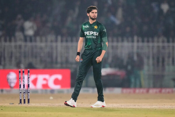 Shocking! Shaheen Afridi’s nightmare BBL debut: Sent off for dangerous bowling – Watch
