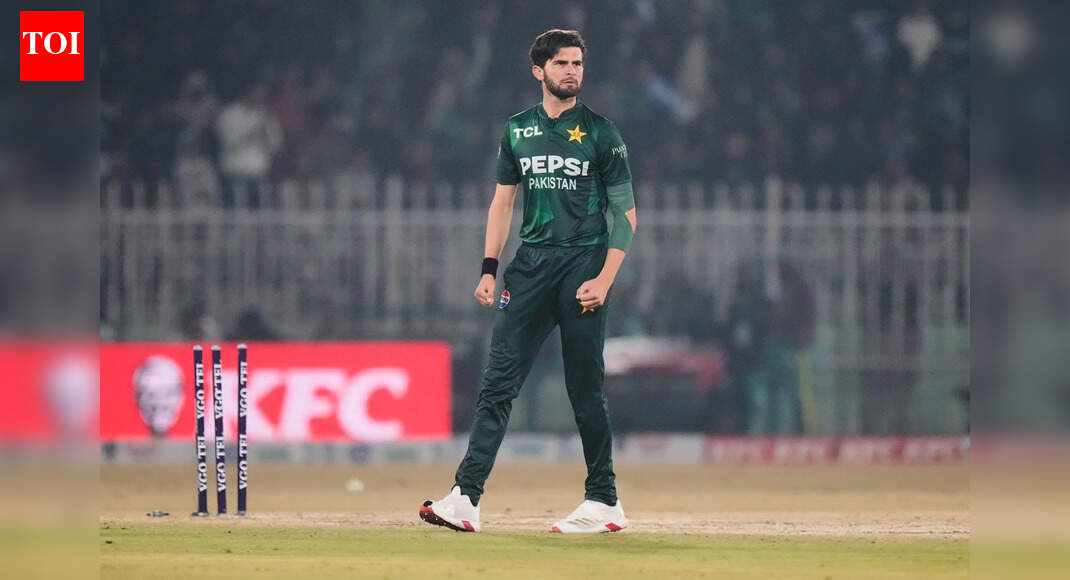 Shocking! Shaheen Afridi’s nightmare BBL debut: Sent off for dangerous bowling – Watch