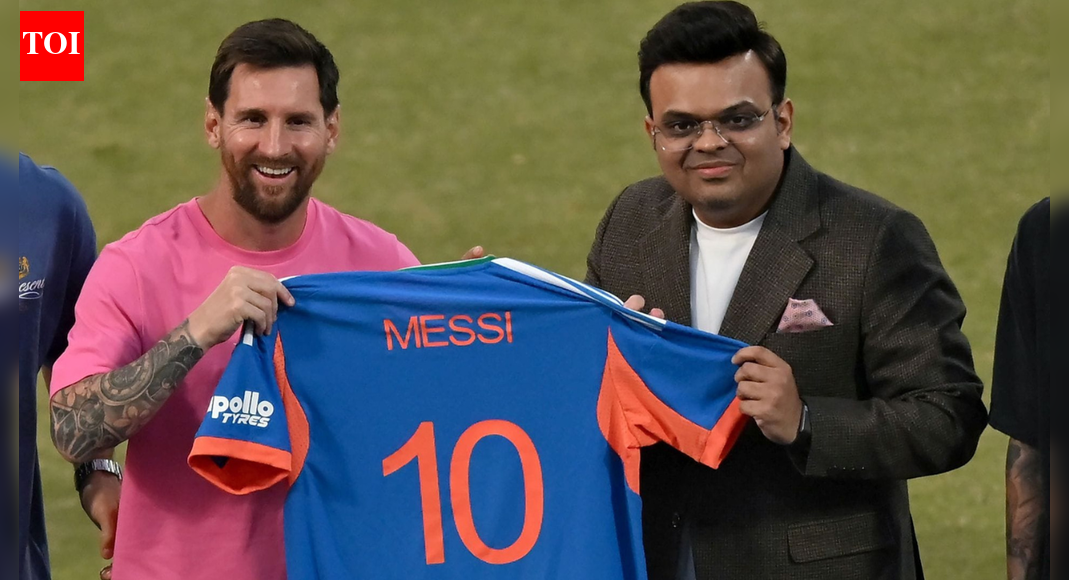 Jay Shah gifts T20 World Cup tickets, Team India jersey and bat to Lionel Messi – Watch | Football News